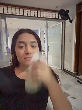 Emily Harpeer online show from 06/18/26, 11:25