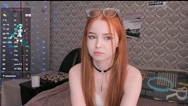 Snapshot of Veldenga chatting on 03/06/26, 08:33 Veldenga online show from 03/06/26, 08:33