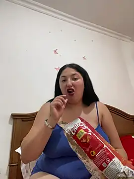 Amber Sinn online show from 06/26/26, 01:59