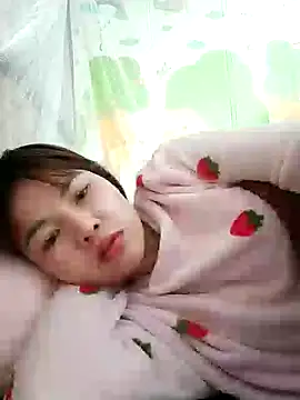 Snapshot of Loyalty-love chatting on 02/10/26, 02:32 Loyalty-love online show from 02/10/26, 02:32
