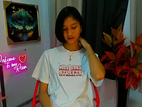 littlemikay online show from 02/17/26, 06:10