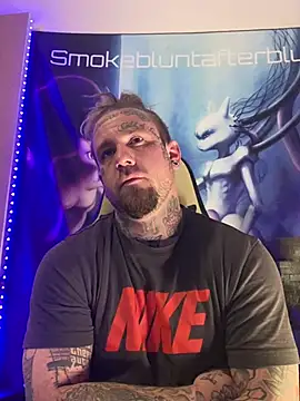 Snapshot of Smokebluntafterblunt chatting on 02/13/26, 11:06 Smokebluntafterblunt online show from 02/13/26, 11:06