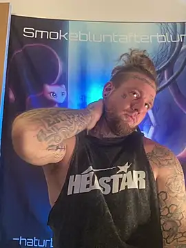 Snapshot of Smokebluntafterblunt chatting on 03/11/26, 12:55 Smokebluntafterblunt online show from 03/11/26, 12:55