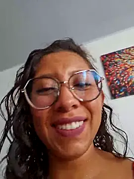 Snapshot of Camila_Lopez1 chatting on 03/16/26, 03:27 Camila Lopez1 online show from 03/16/26, 03:27