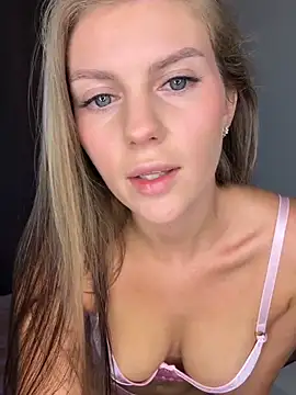 BloomingOfVanessa online show from 07/22/26, 02:09