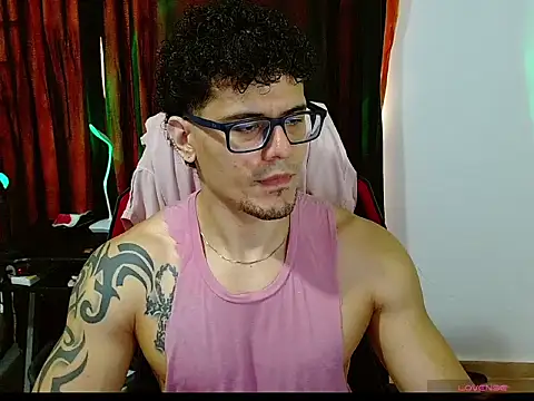 Snapshot of Logan0626 chatting on 05/11/26, 01:06 Logan0626 online show from 05/11/26, 01:06