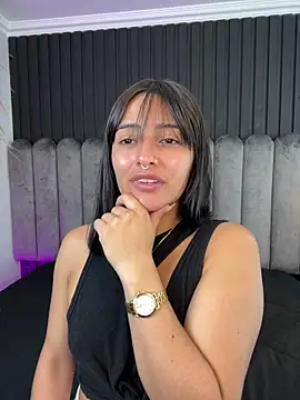 Snapshot of Nanda_vixen_ chatting on 03/19/26, 10:58 Nanda vixen online show from 03/19/26, 10:58