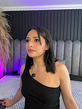 Snapshot of Nanda_vixen_ chatting on 05/07/26, 11:10 Nanda vixen online show from 05/07/26, 11:10