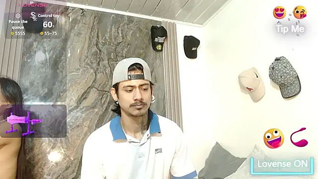 Snapshot of Damian-and-Camerum chatting on 03/15/26, 03:12 Damian-and-Camerum online show from 03/15/26, 03:12