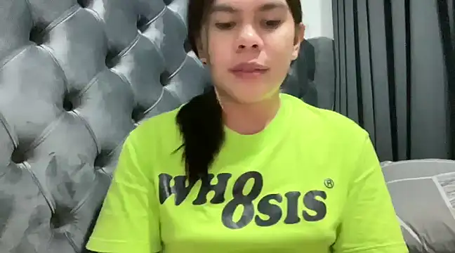 Mooree naba online show from 12/14/24, 01:27