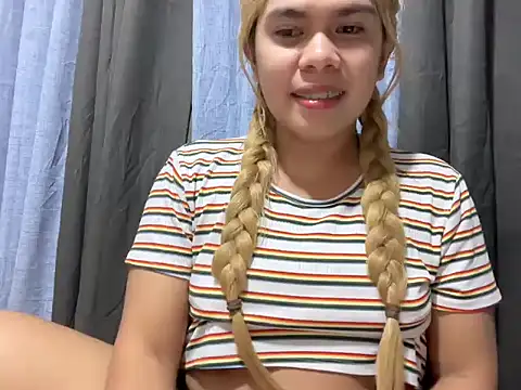 Mooree naba online show from 07/19/26, 01:04