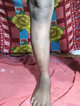 PRIYAGOYAL online show from 07/04/26, 06:58