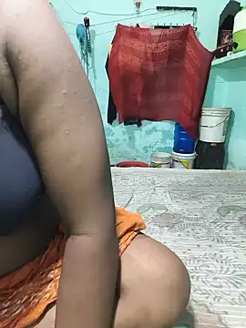 PRIYAGOYAL online show from 07/17/26, 05:58