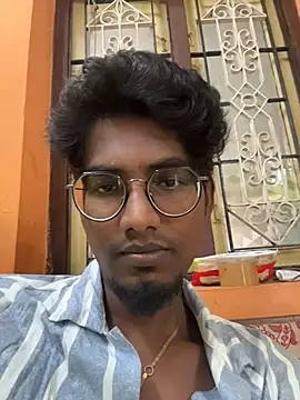 Snapshot of chennai_sexyboy chatting on 02/14/26, 05:04 chennai sexyboy online show from 02/14/26, 05:04