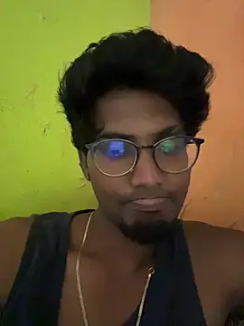 Snapshot of chennai_sexyboy chatting on 02/24/26, 05:27 chennai sexyboy online show from 02/24/26, 05:27