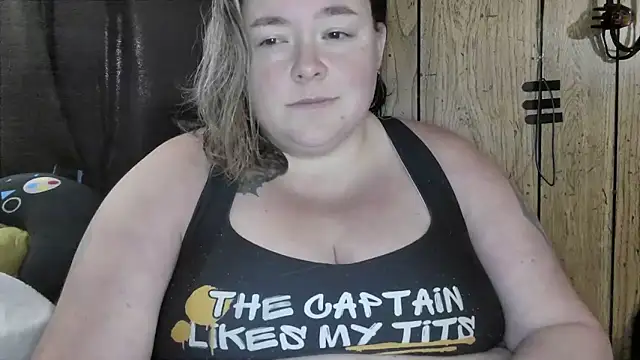 Snapshot of ladylynn13 chatting on 03/17/26, 09:29 ladylynn13 online show from 03/17/26, 09:29