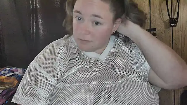Snapshot of ladylynn13 chatting on 03/19/26, 09:52 ladylynn13 online show from 03/19/26, 09:52