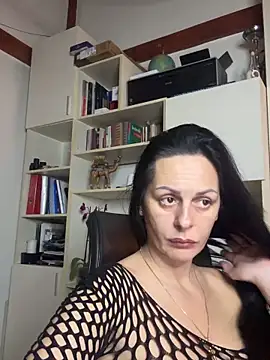 MiriamDelyn online show from 03/18/26, 08:45