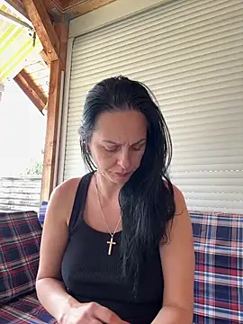 MiriamDelyn online show from 06/02/26, 11:01
