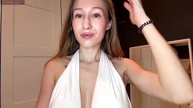 Alicecutepie online show from 07/04/26, 06:52