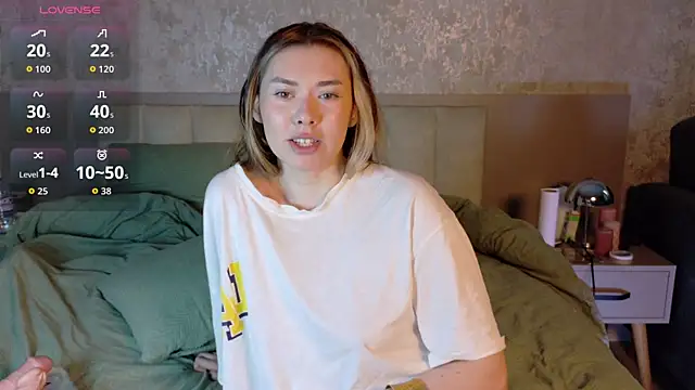 gwenonl1ne online show from 06/11/26, 08:12