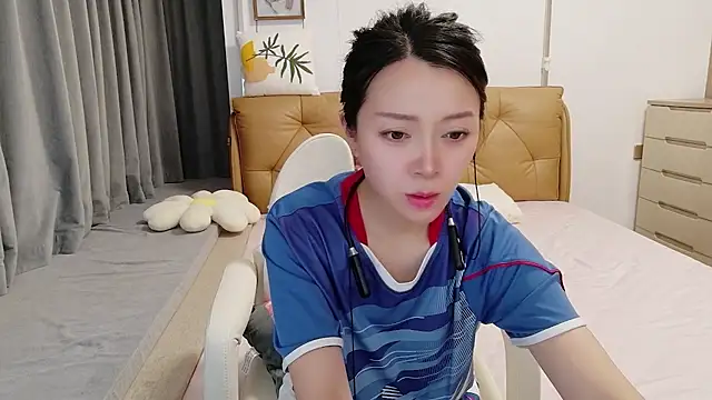 Snapshot of xiaojie_jie chatting on 04/28/26, 05:07 xiaojie jie online show from 04/28/26, 05:07