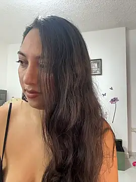 Snapshot of Victoria_Lusty chatting on 06/10/26, 10:08 Victoria Lusty online show from 06/10/26, 10:08