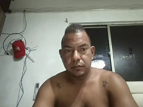 Snapshot of Quillero18 chatting on 02/08/26, 01:31 Quillero18 online show from 02/08/26, 01:31