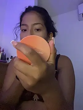 BabyFoxy online show from 05/20/26, 05:13