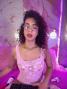 Snapshot of Woo_isDaphne chatting on 03/04/26, 11:00 Woo isDaphne online show from 03/04/26, 11:00
