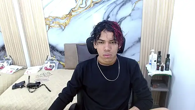 DaviidBuckx  online show from 05/06/26, 02:19