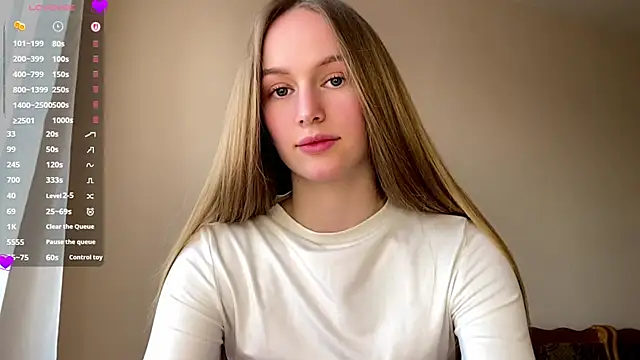 Snapshot of Viktoria_Vibes chatting on 03/27/26, 03:12 Viktoria Vibes online show from 03/27/26, 03:12