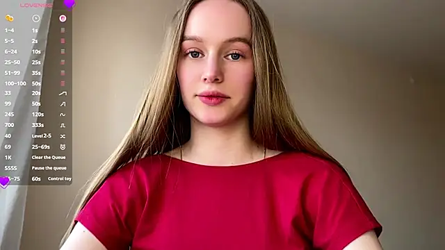 Snapshot of Viktoria_Vibes chatting on 03/30/26, 03:02 Viktoria Vibes online show from 03/30/26, 03:02