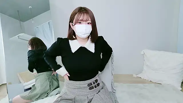 Snapshot of Saki_chanF chatting on 02/17/26, 09:50 Saki chanF online show from 02/17/26, 09:50