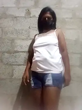 Snapshot of Malee_S chatting on 04/18/26, 04:00 Malee S online show from 04/18/26, 04:00