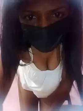 Snapshot of Malee_S chatting on 04/22/26, 04:30 Malee S online show from 04/22/26, 04:30