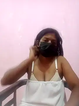 Snapshot of Malee_S chatting on 05/06/26, 04:12 Malee S online show from 05/06/26, 04:12