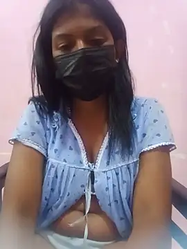 Malee S online show from 06/18/26, 05:06
