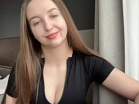 Snapshot of CharlotteXGold chatting on 03/08/26, 08:07 CharlotteXGold online show from 03/08/26, 08:07