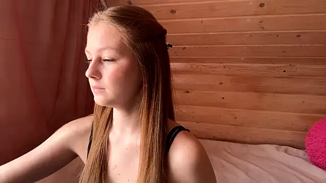 Snapshot of TessSamul chatting on 06/05/26, 10:10 TessSamul online show from 06/05/26, 10:10