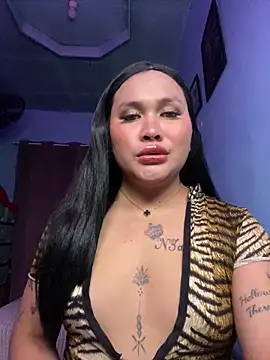 hollynicole online show from 06/22/26, 01:19