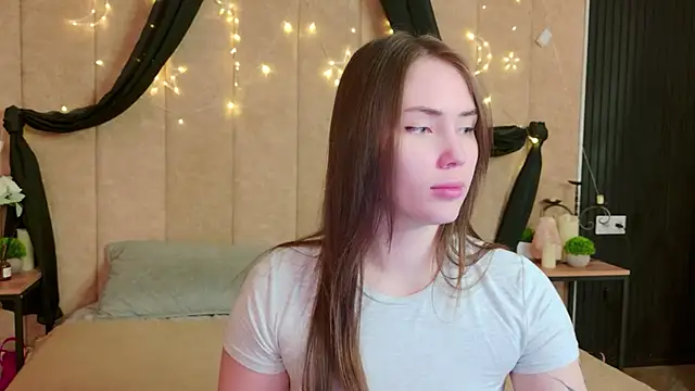 Snapshot of Arielle_Vade chatting on 05/06/26, 05:25 Arielle Vade online show from 05/06/26, 05:25