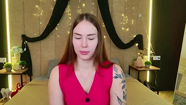 Snapshot of Arielle_Vade chatting on 05/25/26, 05:13 Arielle Vade online show from 05/25/26, 05:13