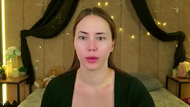 Snapshot of Arielle_Vade chatting on 06/11/26, 05:16 Arielle Vade online show from 06/11/26, 05:16