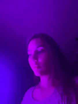Arielle Vade online show from 07/12/26, 08:11