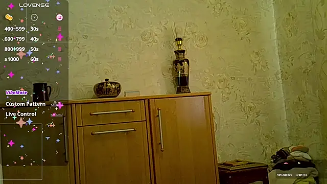 Snapshot of CurvyWild_Lady30 chatting on 03/11/26, 10:54 CurvyWild Lady30 online show from 03/11/26, 10:54