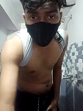 hotyboy 89 online show from 05/14/26, 04:14