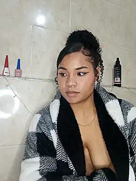 Snapshot of BrianaSweetxxx chatting on 03/21/26, 08:30 BrianaSweetxxx online show from 03/21/26, 08:30