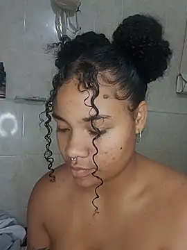 BrianaSweetxxx online show from 07/28/26, 03:13