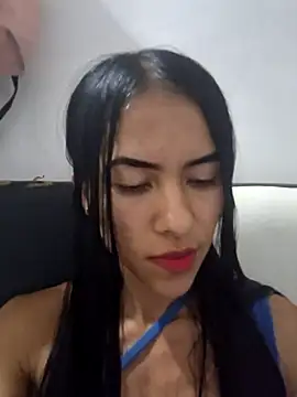 Snapshot of Alannys19 chatting on 02/13/26, 04:41 Alannys19 online show from 02/13/26, 04:41